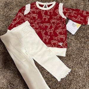 NWT burts bees baby 2 piece set.  6-9 m